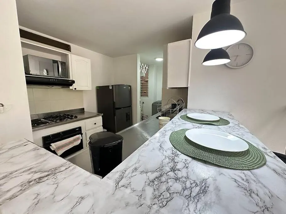 Cozy Studio Apartment In Poblado With Jacuzzi Medellin