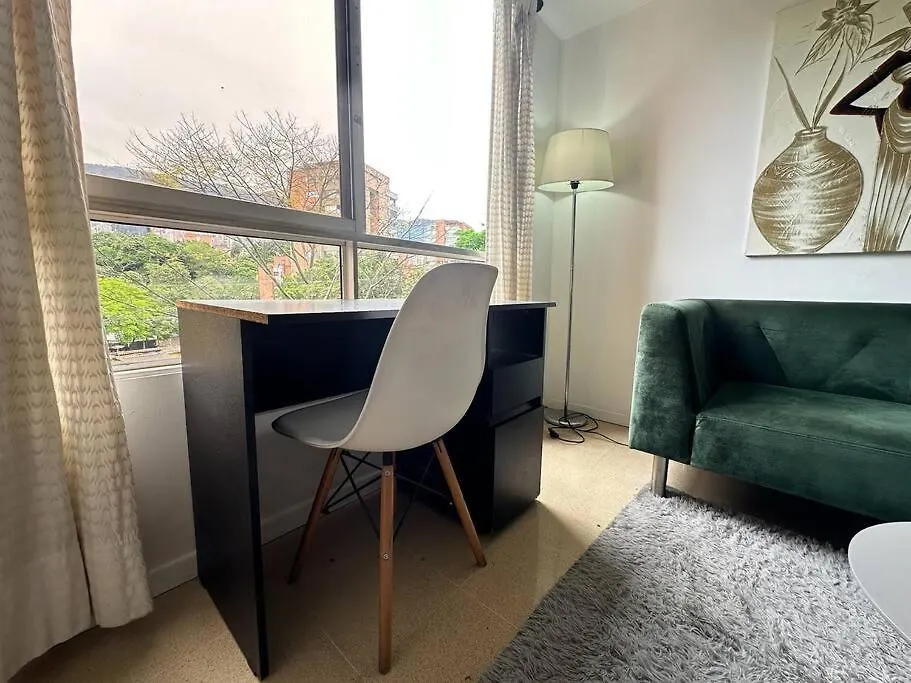 Cozy Studio Apartment In Poblado With Jacuzzi Medellín